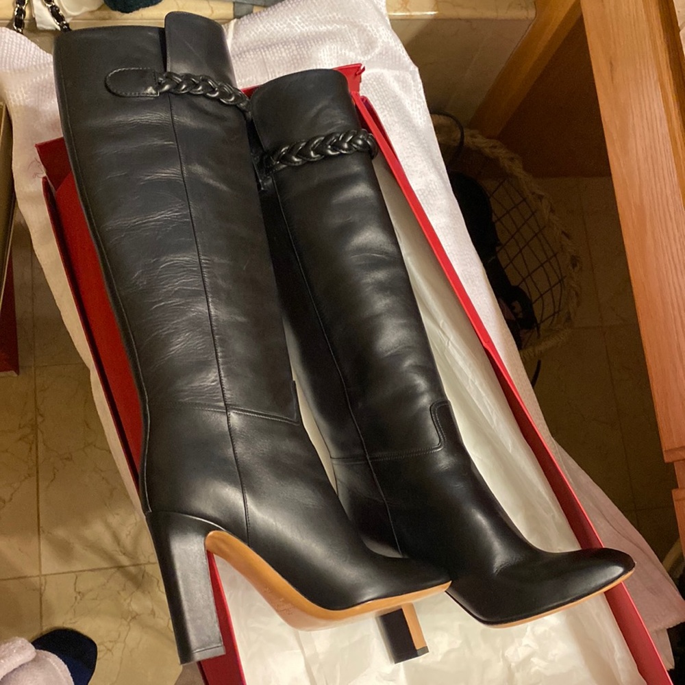 Authentic Valentino knee high women’s boots
